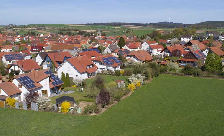 Luftbild eines Wohngebiets in Lauterbach-Maar